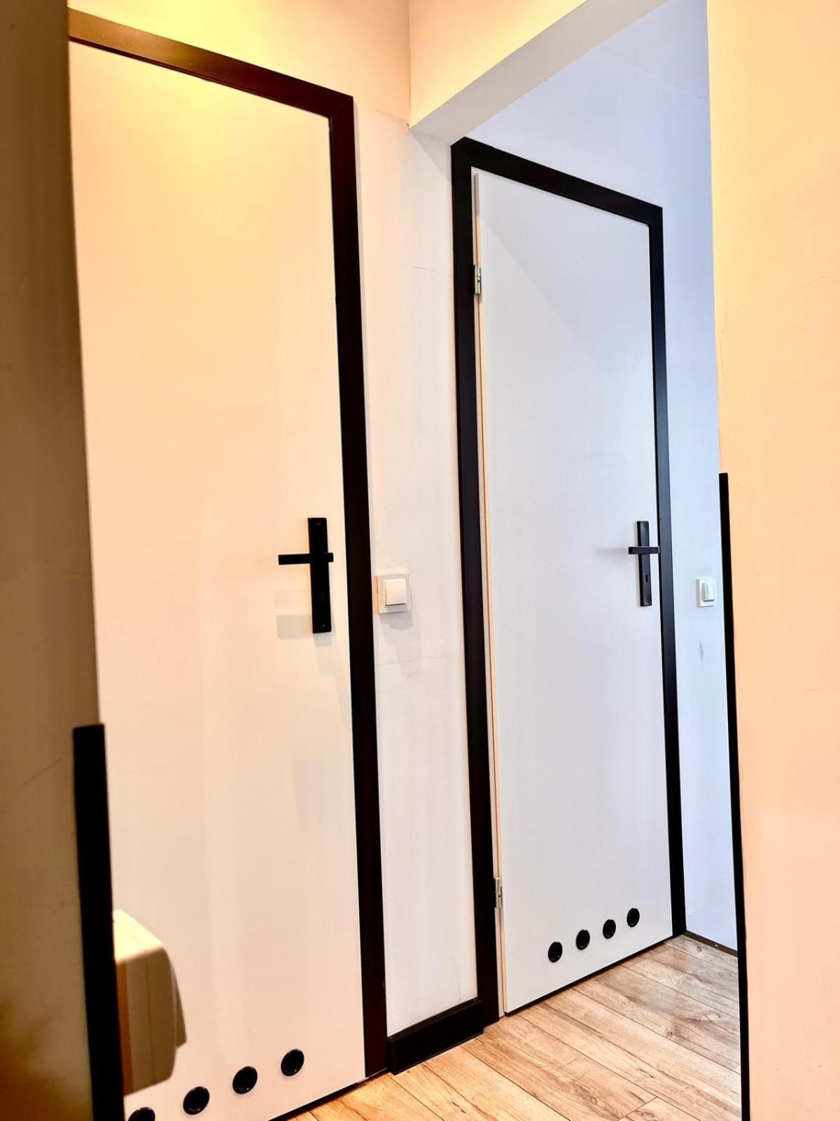 Petit 1 Bed Room Condo Warszawa Center Екстериор снимка