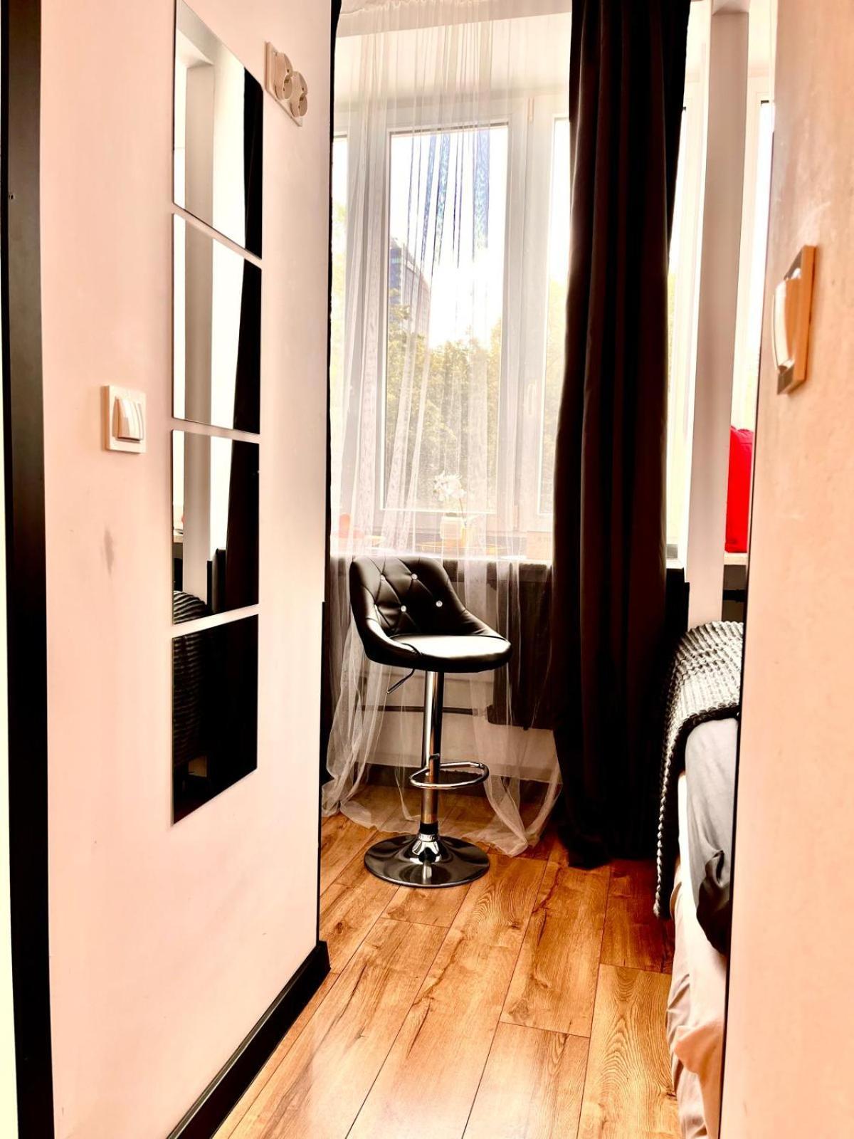 Petit 1 Bed Room Condo Warszawa Center Екстериор снимка