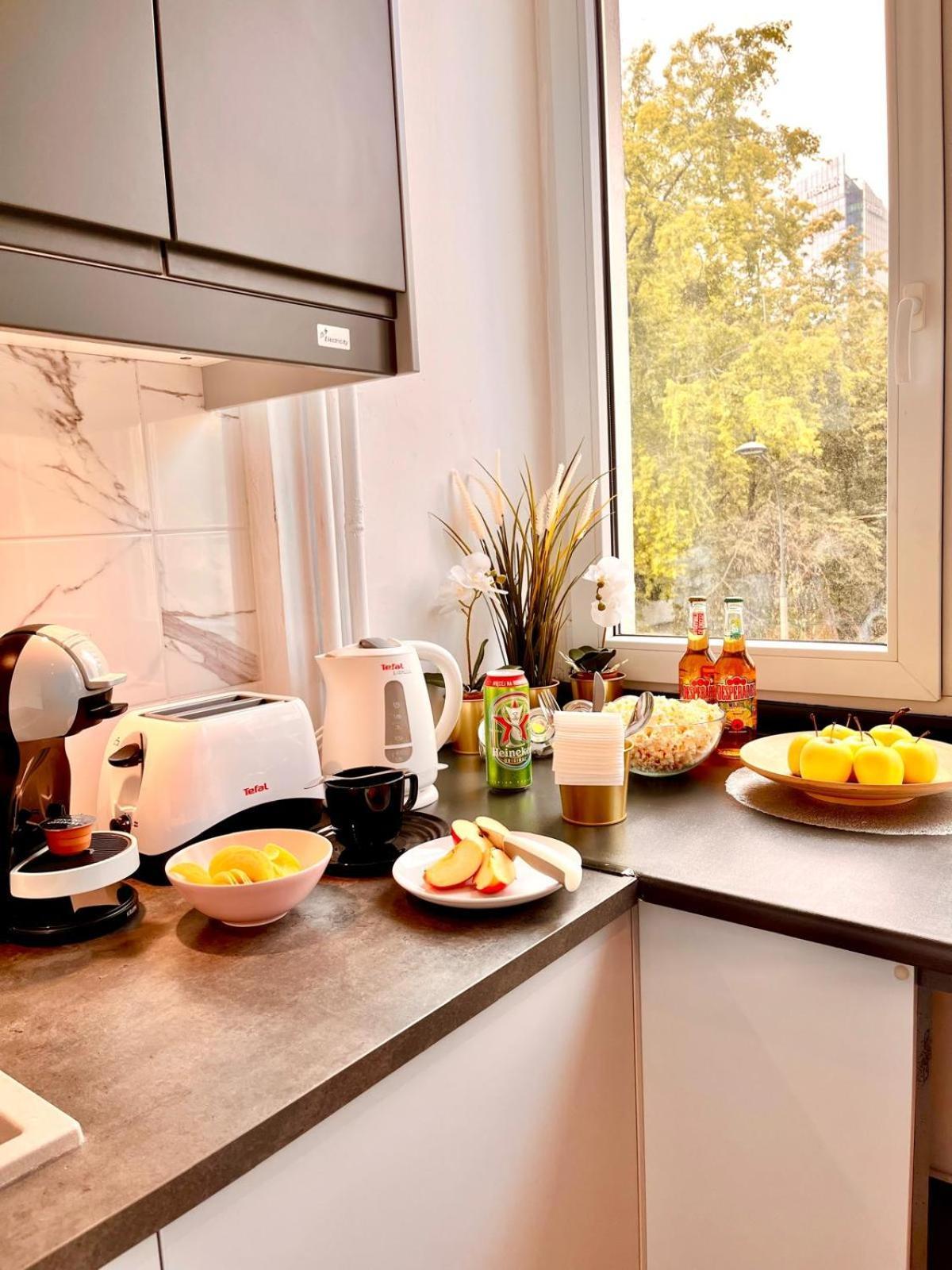 Petit 1 Bed Room Condo Warszawa Center Екстериор снимка