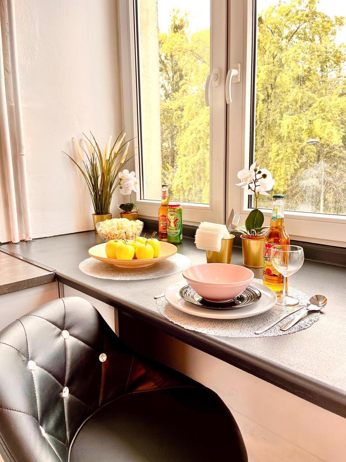 Petit 1 Bed Room Condo Warszawa Center Екстериор снимка